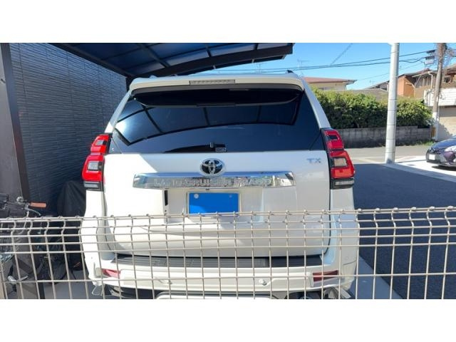 TOYOTA LAND CRUISER PRADO 2024