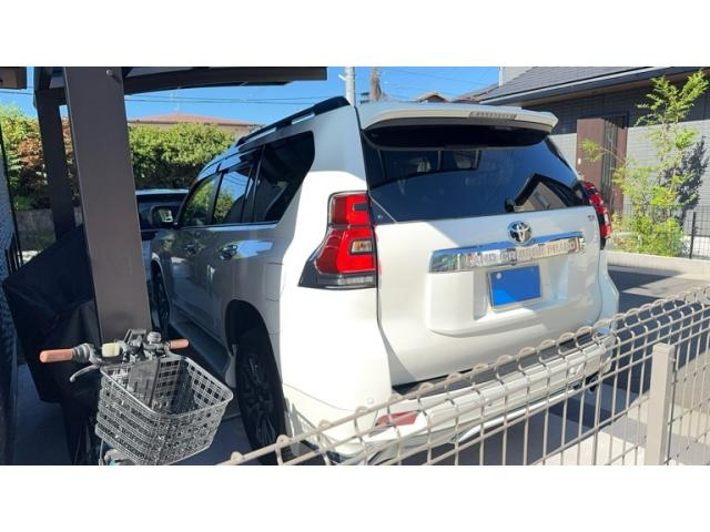 TOYOTA LAND CRUISER PRADO 2024