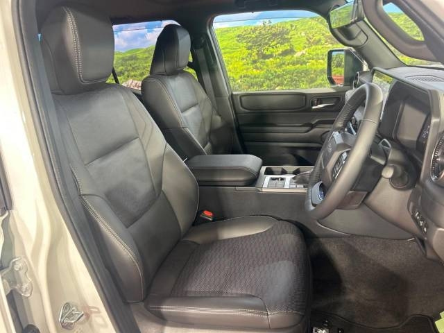 2025 TOYOTA LAND CRUISER