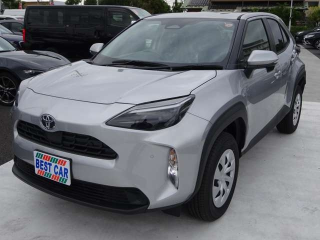 2025 TOYOTA YARIS CROSS