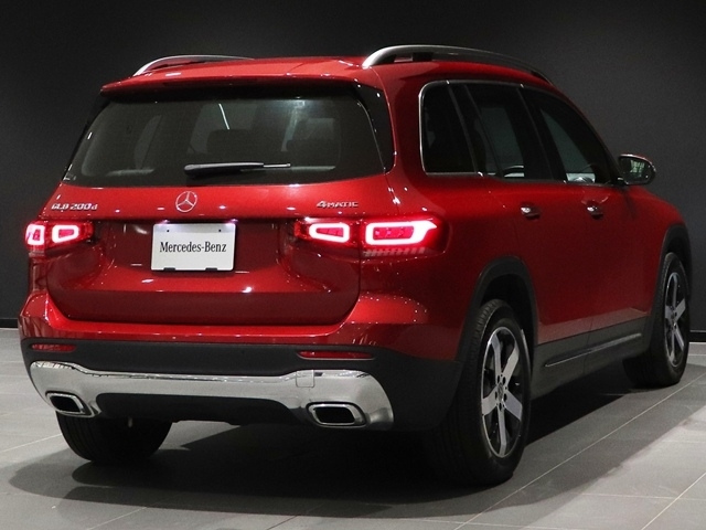 2022 MERCEDES BENZ GLB200d