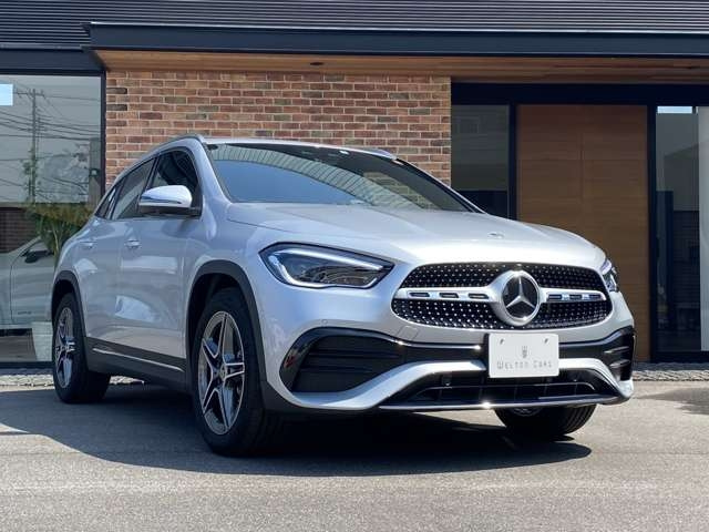 MERCEDES BENZ GLA CLASS – GLA180 AMG LINE 2021