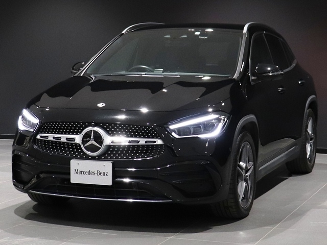 MERCEDES BENZ GLA CLASS 2022