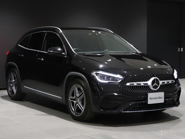 MERCEDES BENZ GLA CLASS 2022