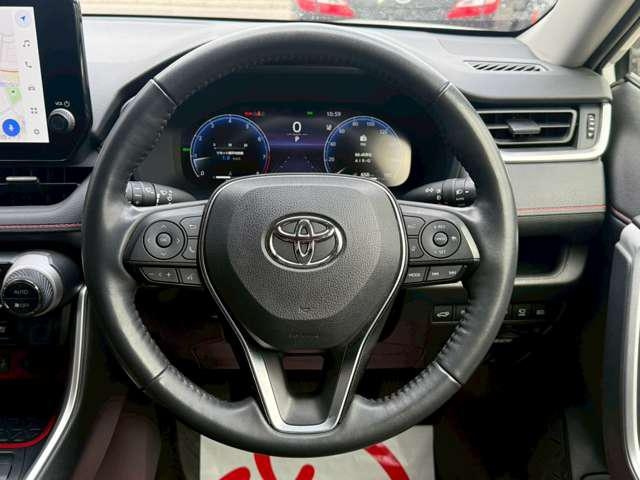TOYOTA RAV4 2024
