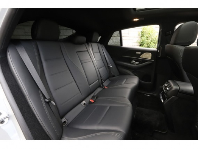 MERCEDES BENZ GLE CLASS 2024