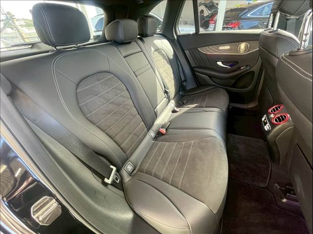 MERCEDES BENZ GLC CLASS – GLC220D 2022