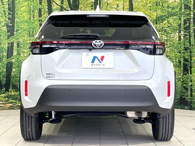 2025 TOYOTA YARIS CROSS