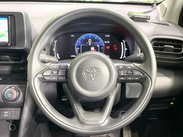 2025 TOYOTA YARIS CROSS