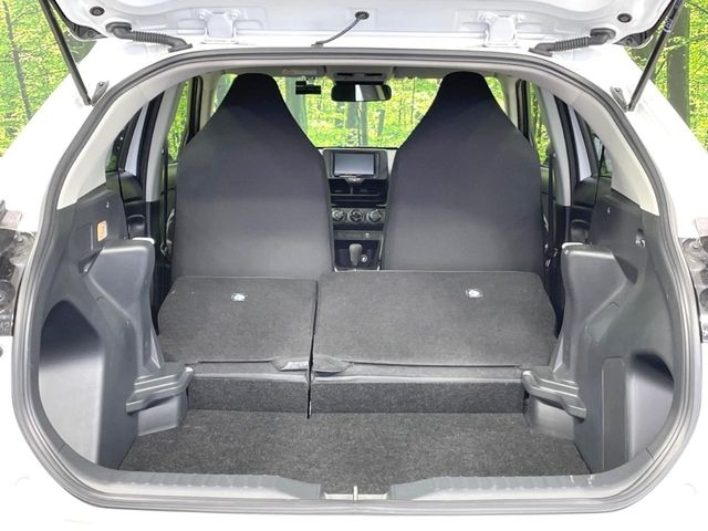 2025 TOYOTA YARIS CROSS