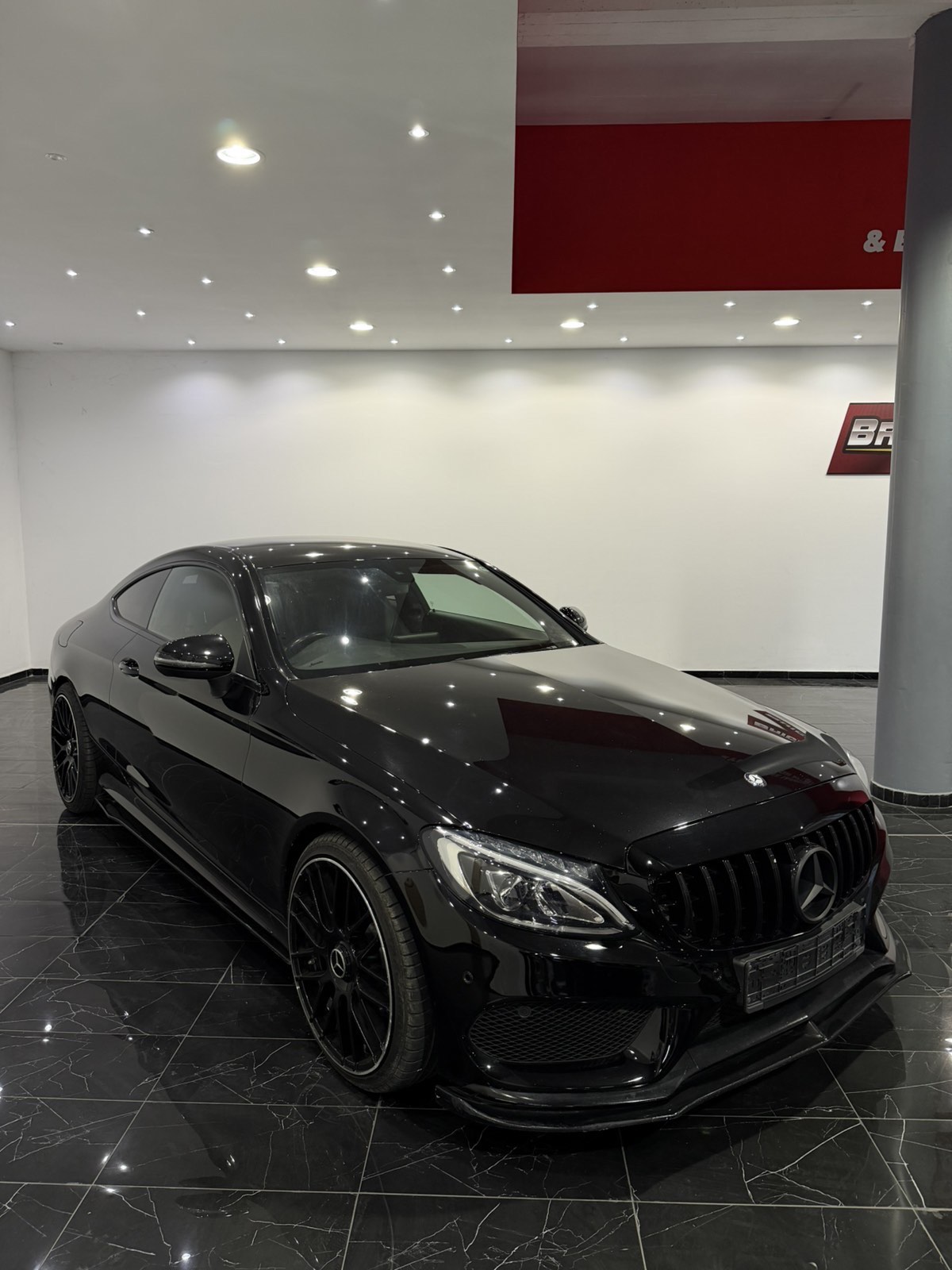 2016 Mercedes-Benz C-Class