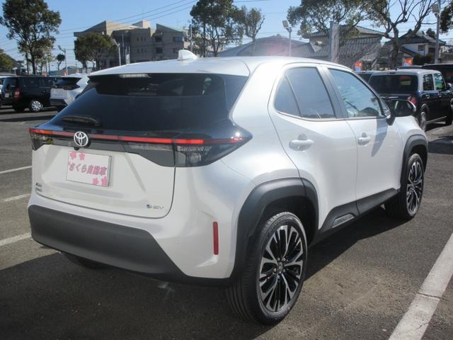 TOYOTA YARIS CROSS 2026
