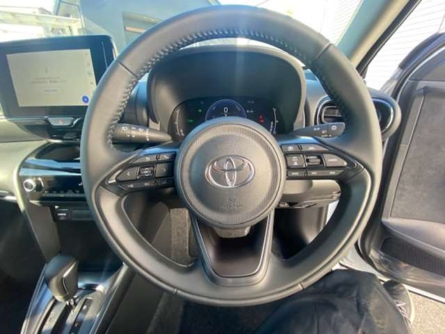 TOYOTA YARIS CROSS 2026