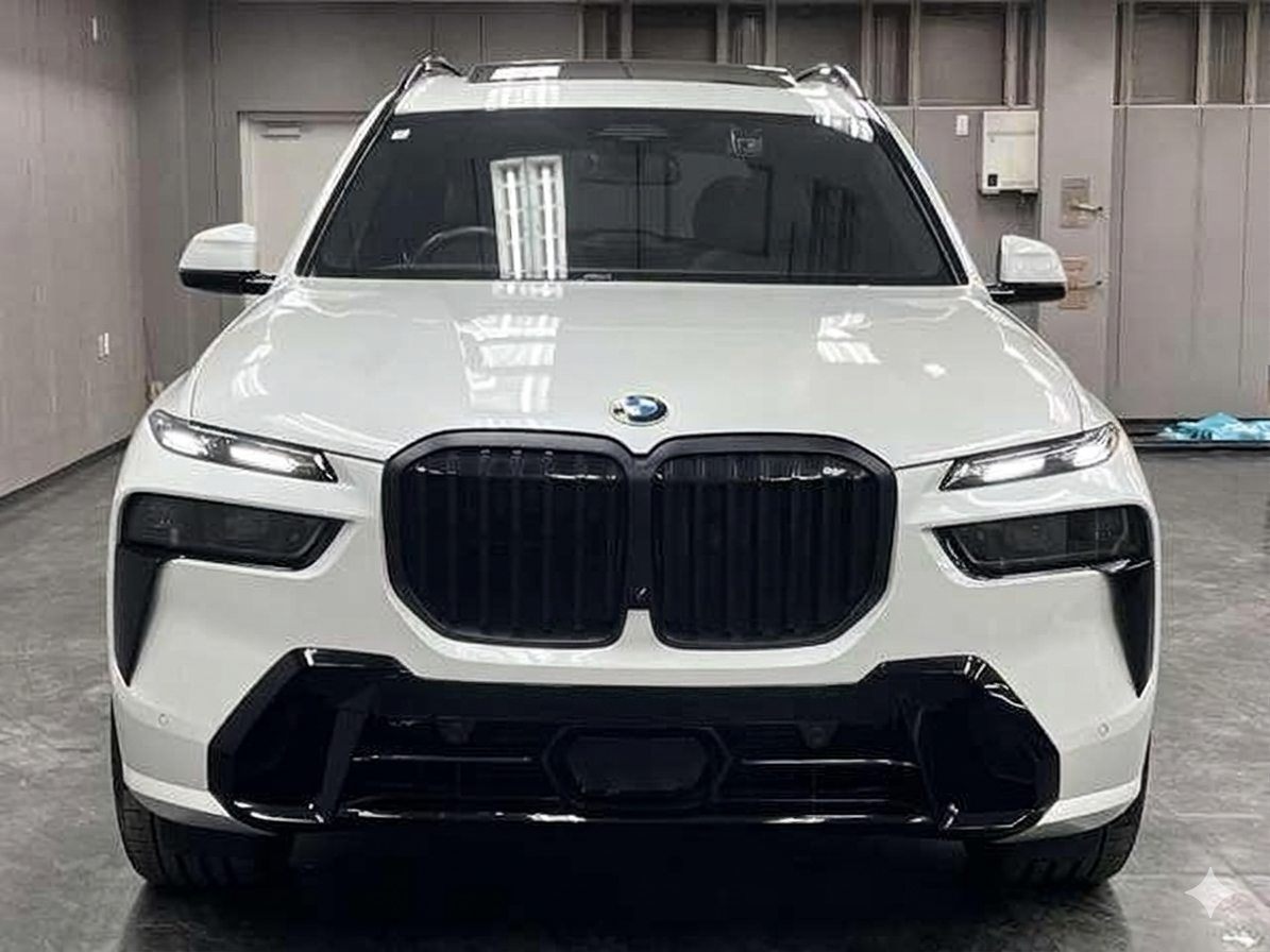 BMW X7 2024