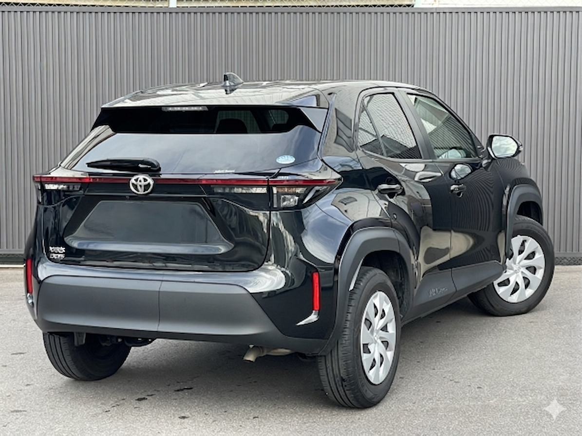 TOYOTA YARIS CROSS 2023