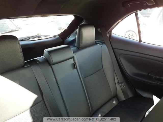 TOYOTA YARIS CROSS 2026