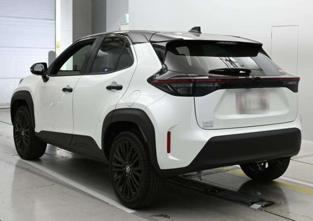 TOYOTA YARIS CROSS 2026