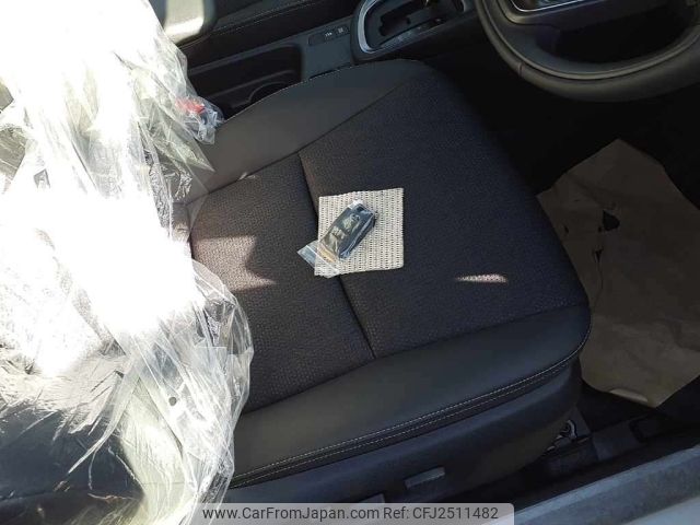 TOYOTA YARIS CROSS 2026