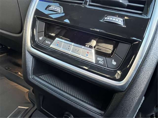 BMW X6 2022 x Drive 35d M Sports