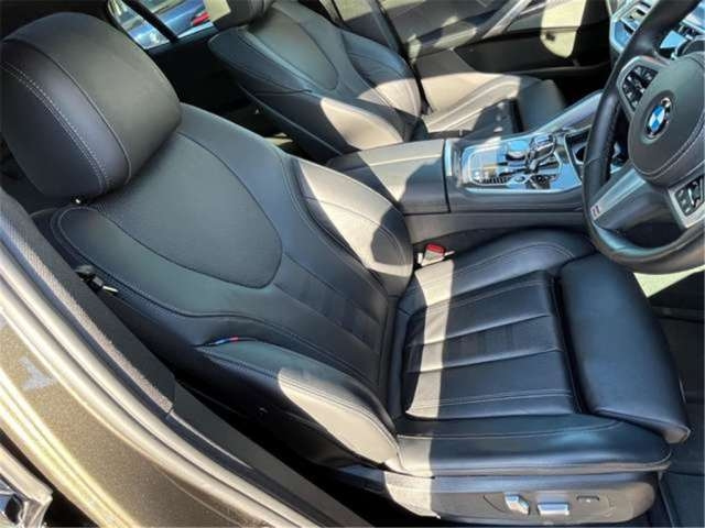 BMW X6 2022 x Drive 35d M Sports