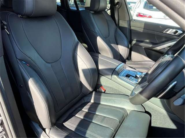 BMW X6 2022 x Drive 35d M Sports
