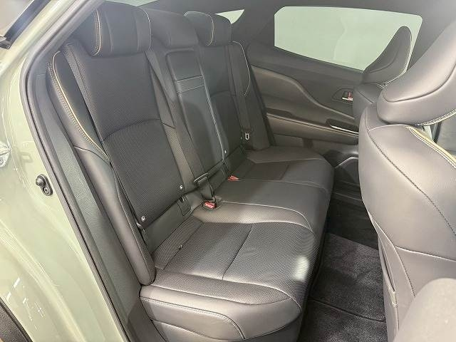 TOYOTA CROWN CROSSOVER 2024 TZSH35  RS