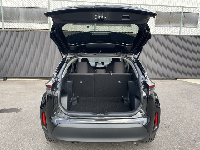 TOYOTA YARIS CROSS 2023