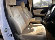 Toyota Alphard 2,5L 2023