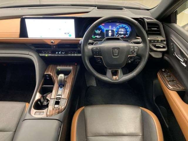 TOYOTA CROWN CROSSOVER 2023