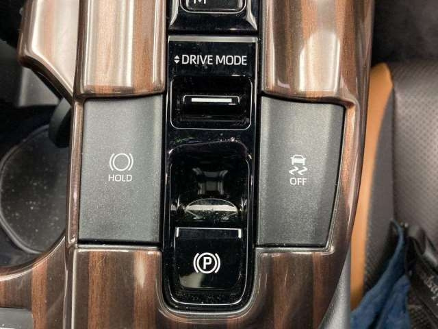 TOYOTA CROWN CROSSOVER 2023