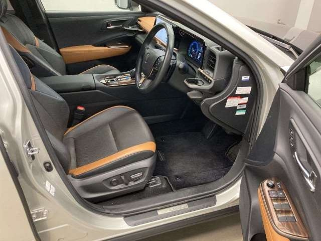 TOYOTA CROWN CROSSOVER 2023