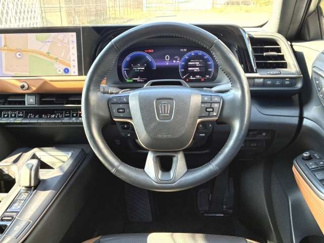 TOYOTA CROWN CROSSOVER 2022 RS Advanced