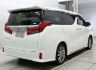 Toyota Alphard 2,5L 2023