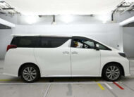 Toyota Alphard 2,5L 2023