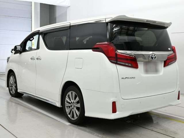 Toyota Alphard 2,5L 2023