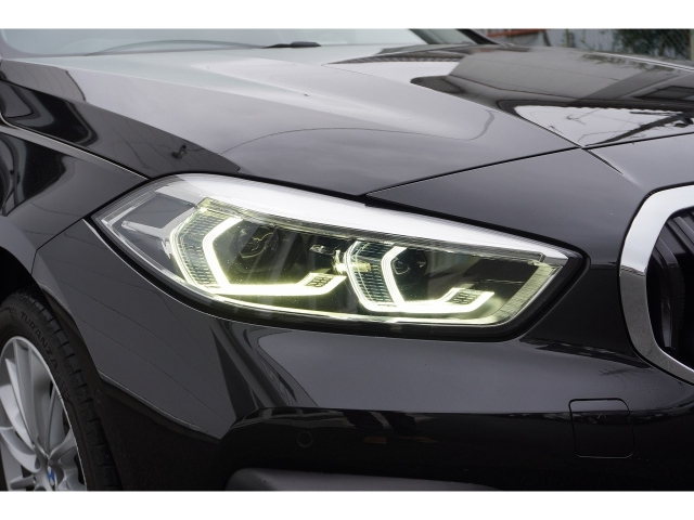 BMW 1 SERIES 2023 118d