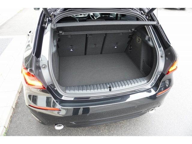 BMW 1 SERIES 2023 118d